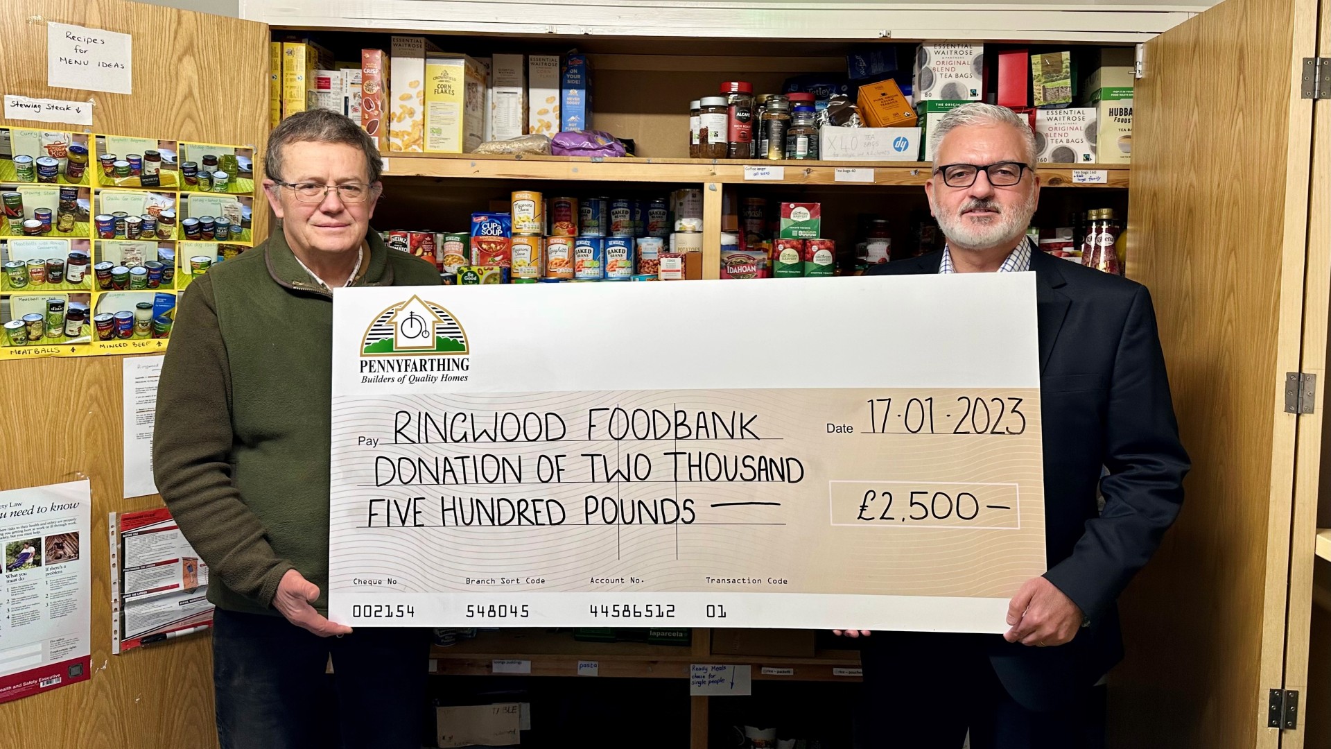 Pennyfarthing Homes support local communities and have donated £2,500 to the Ringwood Food Bank!