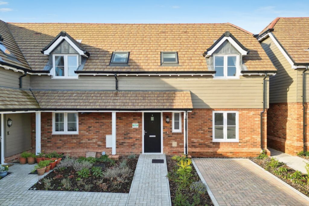 Plot 212, Potters Wood